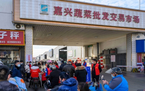 护秩序促安全  力保蔬菜供给